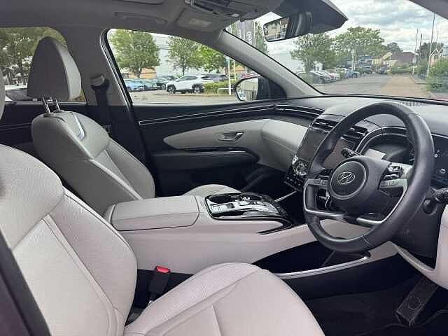 Hyundai TUCSON 1.6 TGDi Hybrid 230 Ultimate 5dr 2WD Auto Red