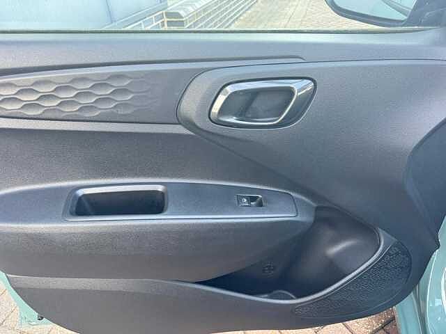 Hyundai i10 1.0 MPi Premium 5dr