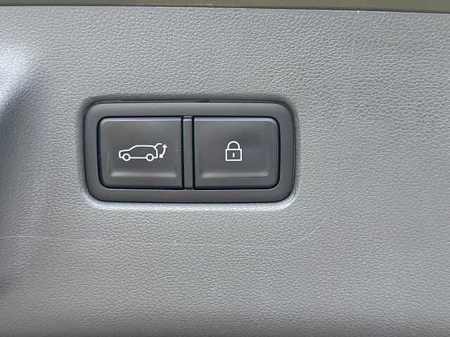 Hyundai SANTA FE 1.6 TGDi Plug-in Hybrid Ultimate 5dr 4WD Auto Olive Green