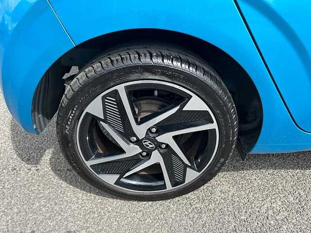 Hyundai i10 1.2 MPi Premium 5dr