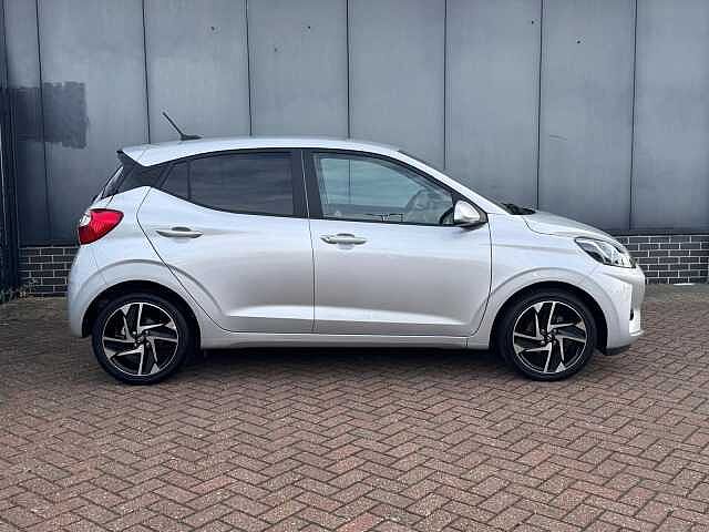 Hyundai I10 1.2 Premium 5dr Auto Silver