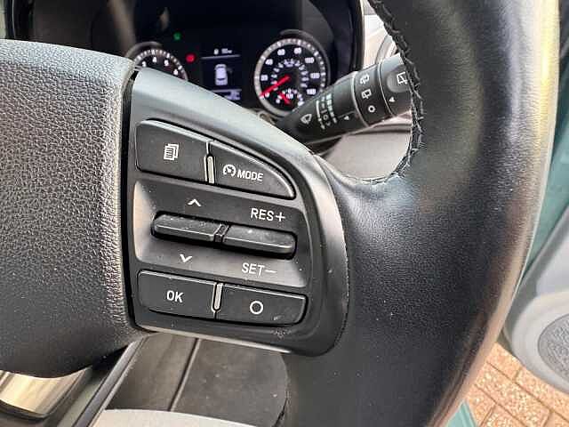 Hyundai i10 1.0 MPi Premium 5dr