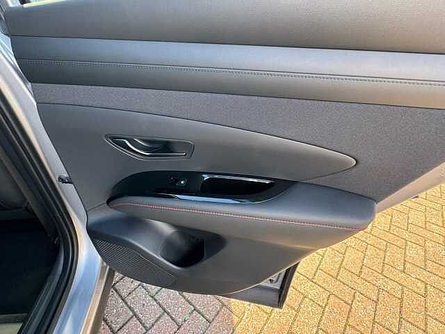 Hyundai TUCSON 1.6T 239 Hybrid N Line 5dr Auto Shmrg Slvr Mtlc