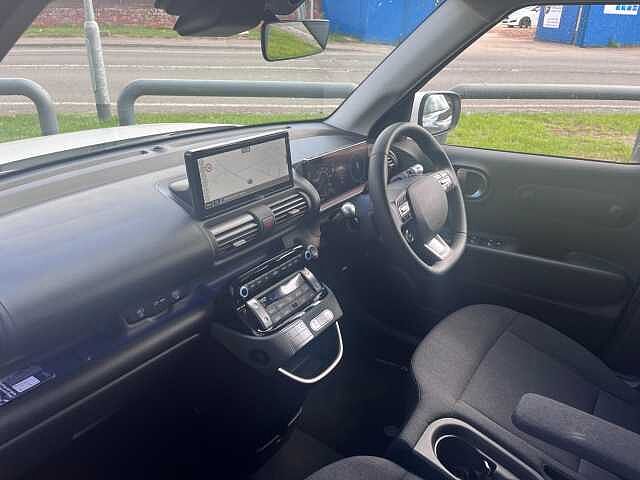 Hyundai INSTER Long Range 49kWh 02 Auto 5dr