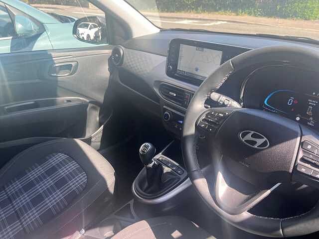 Hyundai I10 1.0 Premium Euro 6 (s/s) 5dr Grey