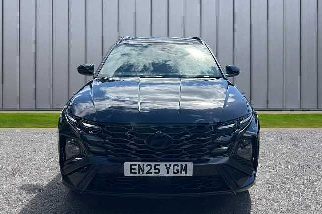 Hyundai TUCSON 1.6 T-GDi 13.8kWh N Line Auto Euro 6 (s/s) 5dr Black