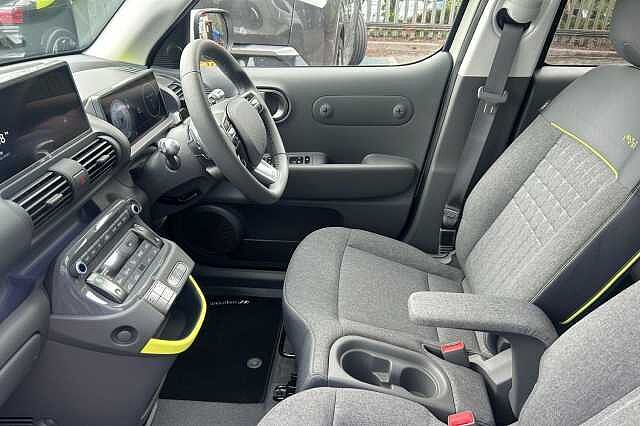 Hyundai INSTER Long Range 49kWh Cross Auto 5dr