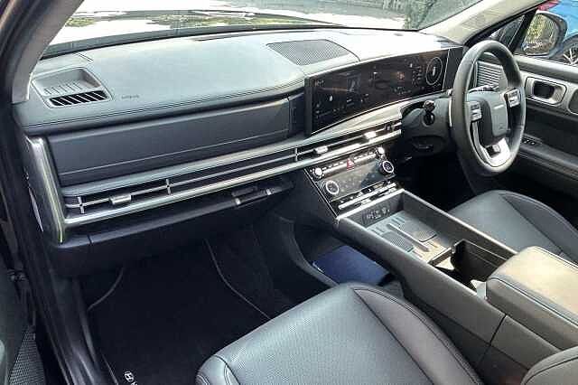 Hyundai Santa Fe 1.6 T-GDi 13.8kWh Premium Auto 4WD Euro 6 (s/s) 5dr (7Seat)
