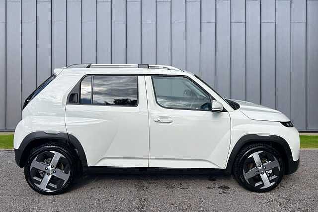 Hyundai INSTER Long Range 49kWh 02 Auto 5dr Beige