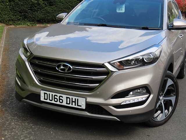 Hyundai Tucson 2.0 CRDi 185 Premium 5dr Auto