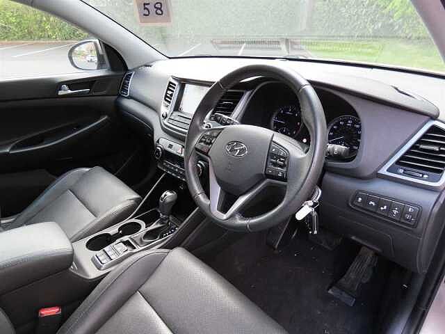Hyundai Tucson 2.0 CRDi 185 Premium 5dr Auto