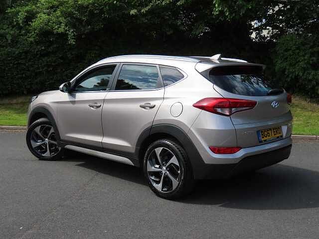 Hyundai Tucson 1.7 CRDi Blue Drive Sport Edition 5dr 2WD