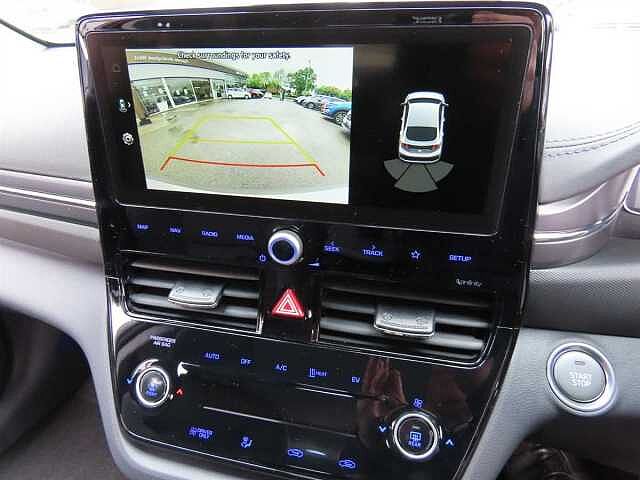 Hyundai Ioniq 100kW Premium 38kWh 5dr Auto