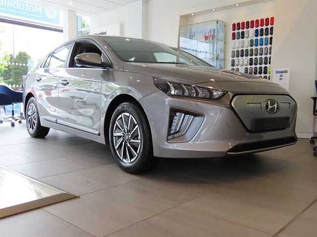 Hyundai Ioniq 100kW Premium 38kWh 5dr Auto