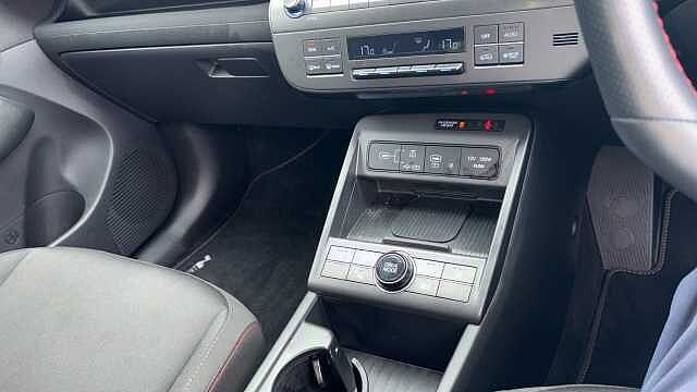 Hyundai KONA 160kW N Line 65kWh 5dr Auto Electric Hatchback Pearl - Abyss Black