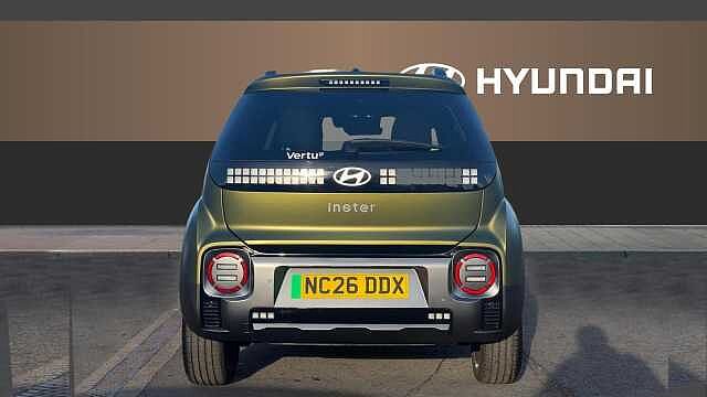 Hyundai INSTER 85kW Cross 49kWh 5dr Auto Electric Hatchback Matte - Amazonas Green