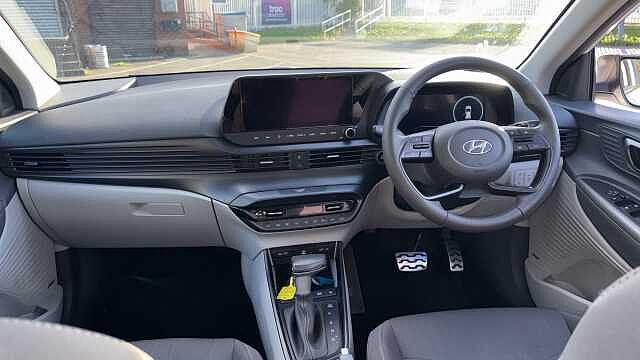 Hyundai BAYON 1.0 TGDi [120] 48V MHEV Ultimate 5dr DCT Petrol Hatchback White