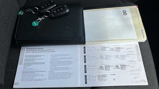 Hyundai I30 1.0T GDi SE Connect 5dr Petrol Hatchback Black