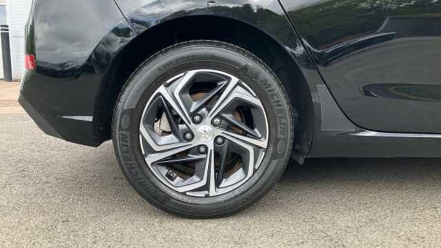 Hyundai I30 1.0T GDi SE Connect 5dr Petrol Hatchback Black