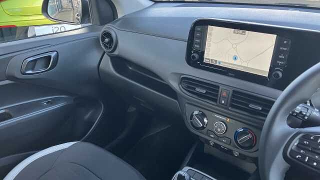 Hyundai i10 1.0 [63] Advance 5dr Auto [Nav] Petrol Hatchback