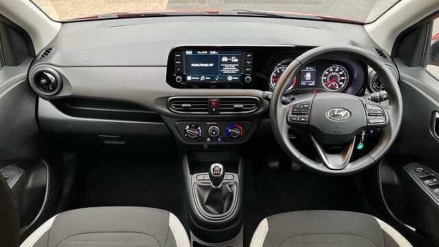 Hyundai i10 1.0 MPi SE Connect 5dr Petrol Hatchback