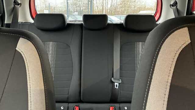 Hyundai i10 1.0 MPi SE Connect 5dr Petrol Hatchback