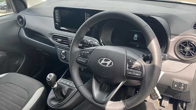 Hyundai I10 1.0 [63] Advance 5dr [Nav] Petrol Hatchback Special Solid Paint - Atlas White