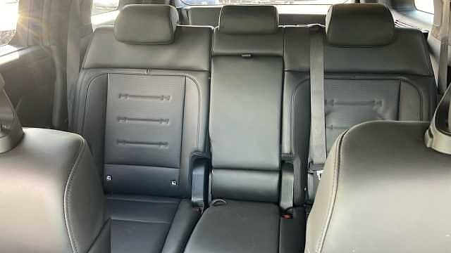 Hyundai SANTA FE 1.6 TGDi 288 PHEV Calligraphy 5dr 4WD Auto Estate Pearl - Abyss Black