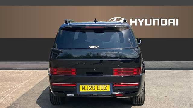Hyundai SANTA FE 1.6 TGDi 288 PHEV Calligraphy 5dr 4WD Auto Estate Pearl - Abyss Black