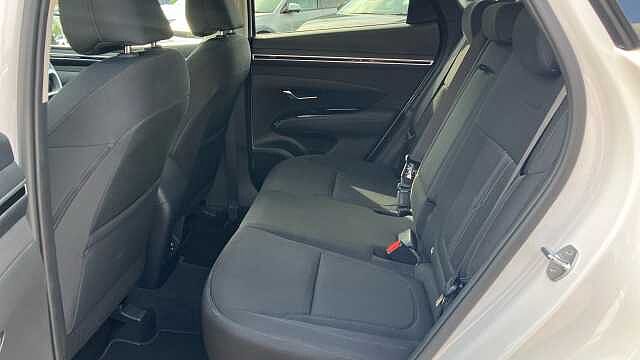Hyundai TUCSON 1.6 TGDi Hybrid 230 Premium 5dr 2WD Auto Hybrid Estate White