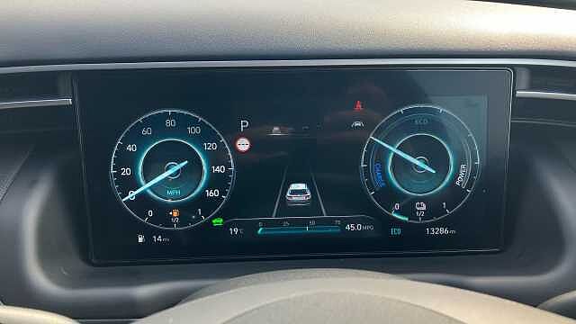 Hyundai TUCSON 1.6 TGDi Hybrid 230 Premium 5dr 2WD Auto Hybrid Estate White