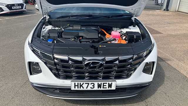 Hyundai TUCSON 1.6 TGDi Hybrid 230 Premium 5dr 2WD Auto Hybrid Estate White