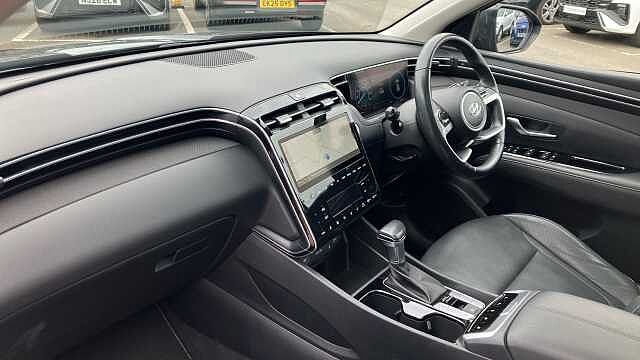 Hyundai TUCSON 1.6 TGDi 48V MHD Ultimate 5dr 2WD DCT Petrol Estate Black