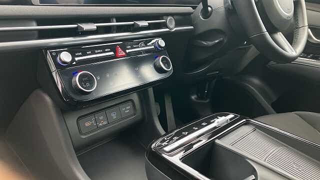 Hyundai TUCSON 1.6T Plug-in Hybrid Premium 5dr Auto Estate