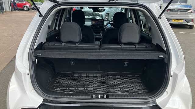 Hyundai INSTER 85kW 02 49kWh 5dr Auto Electric Hatchback