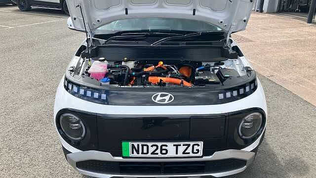 Hyundai INSTER 85kW 02 49kWh 5dr Auto Electric Hatchback