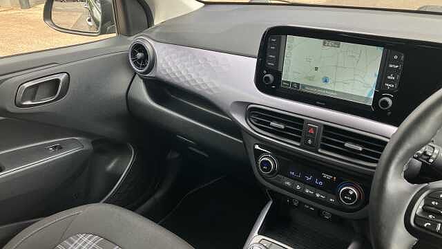 Hyundai I10 1.0 [63] Premium 5dr Auto [Nav] Petrol Hatchback Black