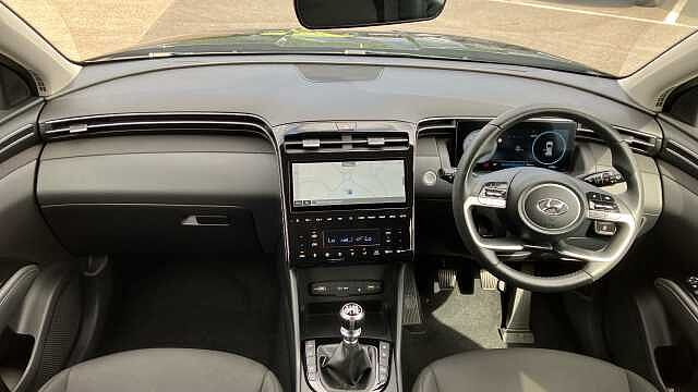 Hyundai TUCSON 1.6 TGDi Premium 5dr 2WD Petrol Estate Black