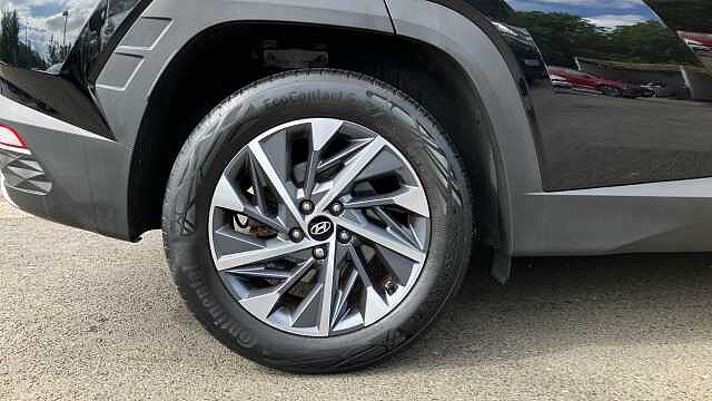 Hyundai TUCSON 1.6 TGDi Premium 5dr 2WD Petrol Estate Black