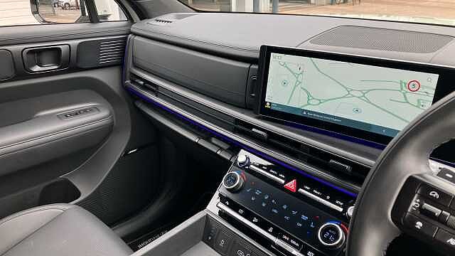 Hyundai SANTA FE 1.6 TGDi 288 PHEV Calligraphy 5dr 4WD Auto Estate