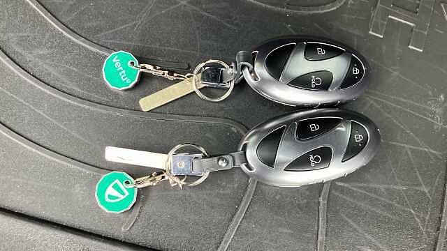 Hyundai SANTA FE 1.6 TGDi 288 PHEV Calligraphy 5dr 4WD Auto Estate