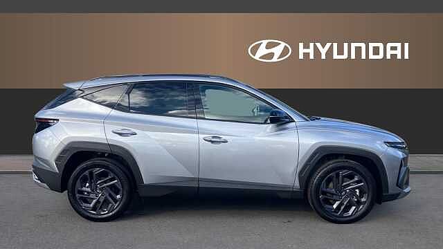 Hyundai TUCSON 1.6T 239 Hybrid Black Line 5dr Auto Hybrid Estate Silver