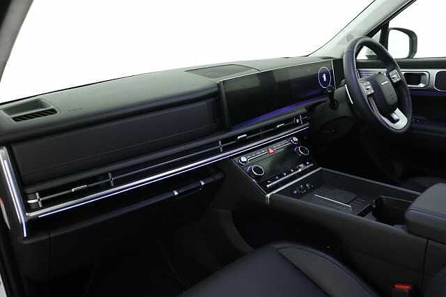 Hyundai SANTA FE 1.6 TGDi Plug-in Hybrid Premium 5dr 4WD Auto White