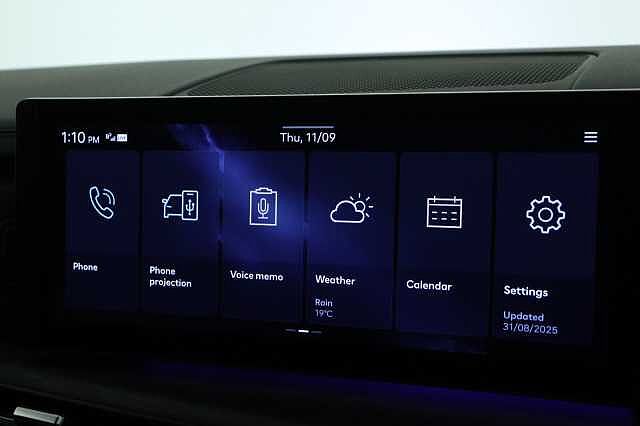 Hyundai SANTA FE 1.6 TGDi Plug-in Hybrid Premium 5dr 4WD Auto White