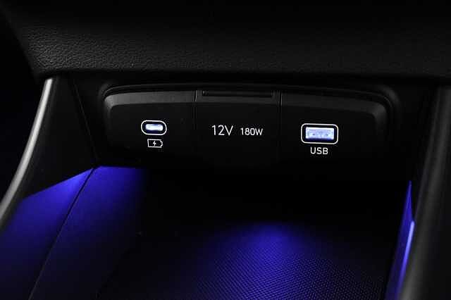 Hyundai I20 1.0T GDi Premium 5dr DCT Black