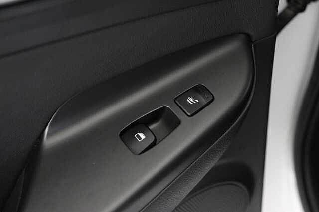 Hyundai KONA 150kW Ultimate 64kWh 5dr Auto White