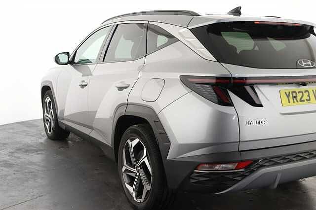 Hyundai TUCSON 1.6 TGDi Hybrid 230 Ultimate 5dr 2WD Auto Silver