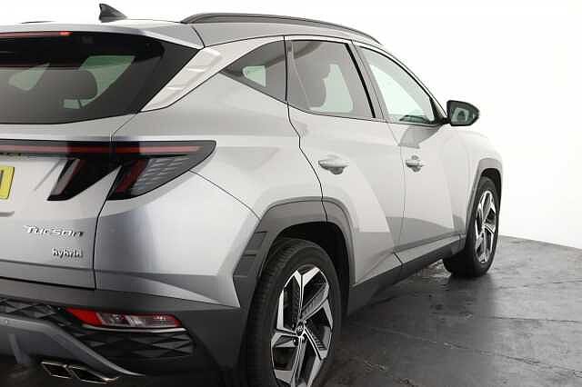 Hyundai TUCSON 1.6 TGDi Hybrid 230 Ultimate 5dr 2WD Auto Silver