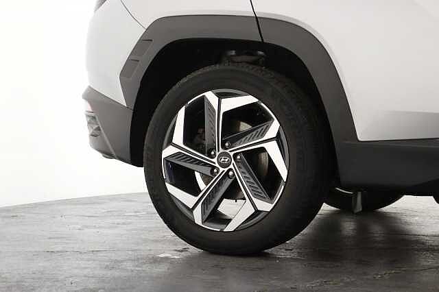 Hyundai TUCSON 1.6 TGDi Hybrid 230 Ultimate 5dr 2WD Auto Silver