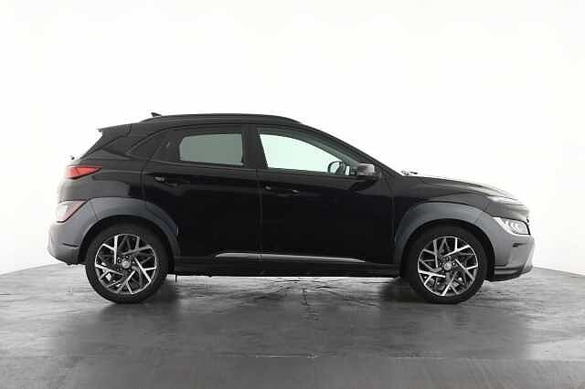 Hyundai KONA 1.6 GDi Hybrid Ultimate 5dr DCT Black